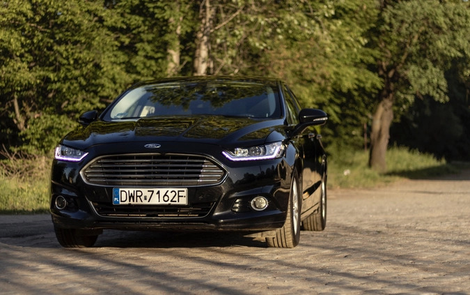 Ford Mondeo cena 54900 przebieg: 178600, rok produkcji 2015 z Wrocław małe 704